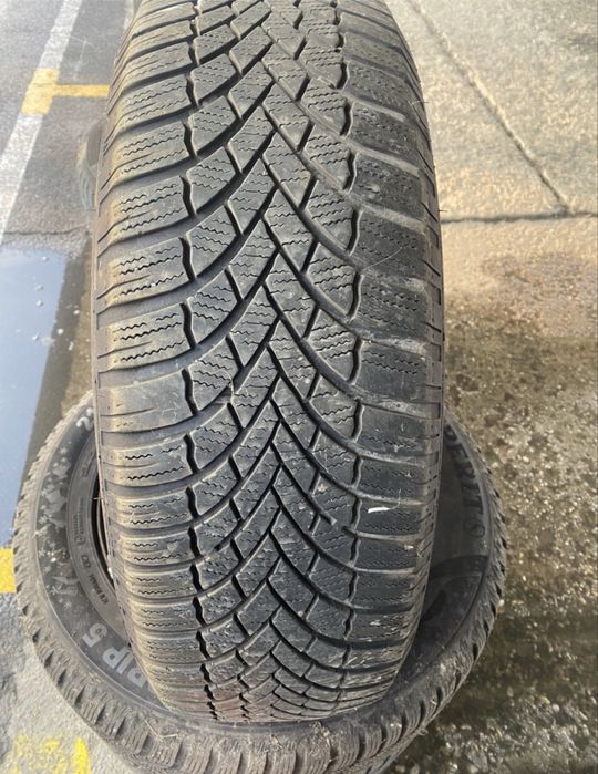 Anvelope 215/65/17