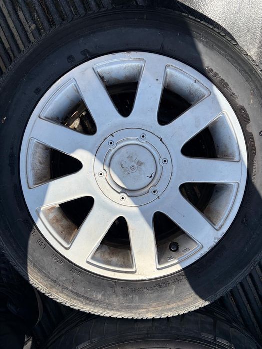 vand jante r15 cu mai multe variante de prindere