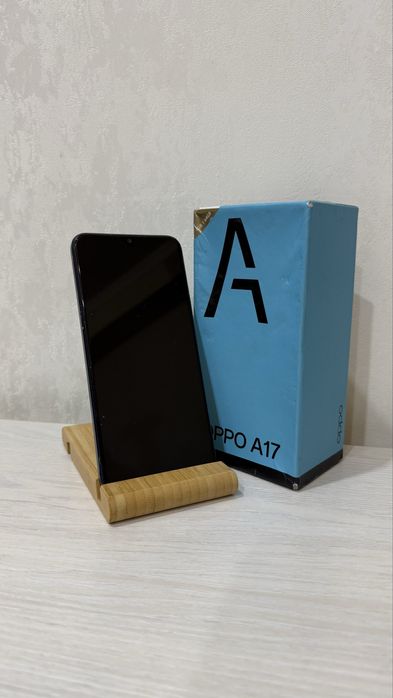 Oppo A17 смартфон