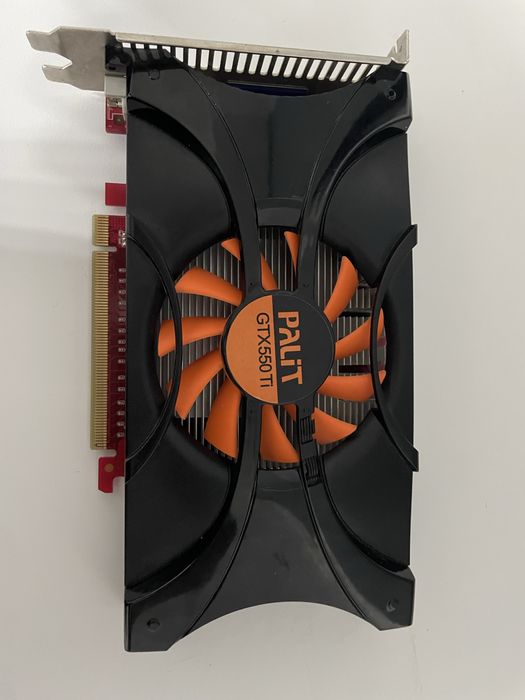 Продам видеокарту gtx 550 ti