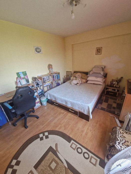 Vând apartament 2 camere Dr.Taberei