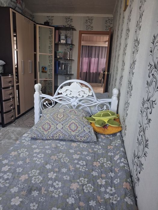 Продам 2 комн квартиру