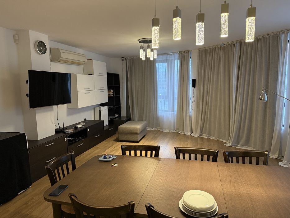 Дава се под наем Тристаен апартамент в София, Полигона - 117 кв.м за 1020 € - Снимка #1