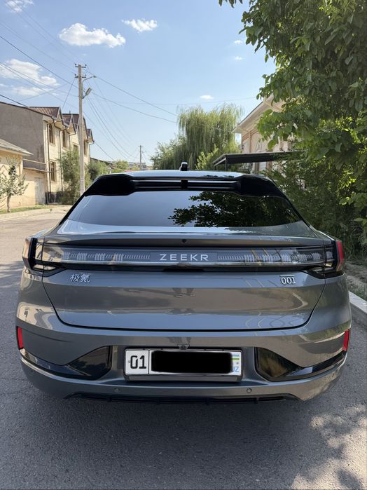 Zeekr 001 YOU Z-Sport Eng Full Pazitsasi Sotiladi.
