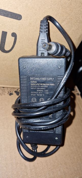 Incarcatoare trotineta, skateboard, bicicleta  29,6v, 36v  42v