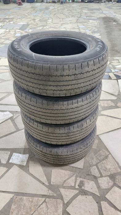 Резина летняя 265/65/17