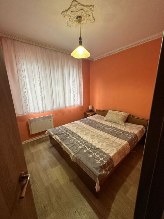 Продава се Тристаен апартамент в Търговище, Център - 86 кв.м за 1127 €/кв.м - Снимка #2