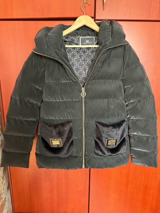 Черно Яке Elisabetta Franchi