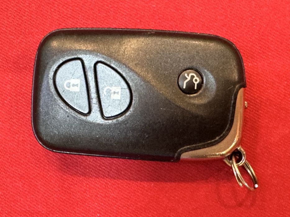 Смарт ключ за Lexus оригинален с 3бутона