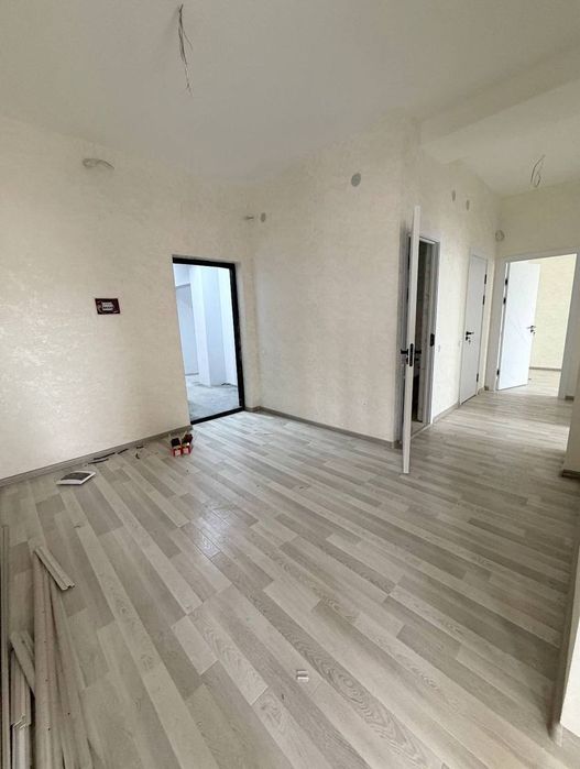 Продается 3х ком квартира в новостройке, ор-р: ул. Нукусская, 95м²
