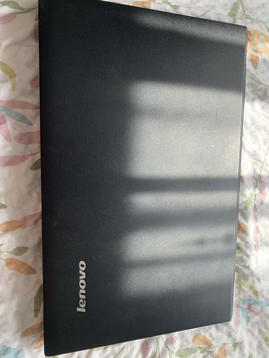 Vand laptop lenovo b590