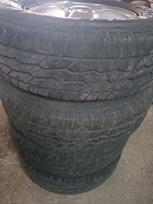 Продам диски с резиной