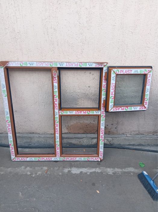 Продам окно , рама