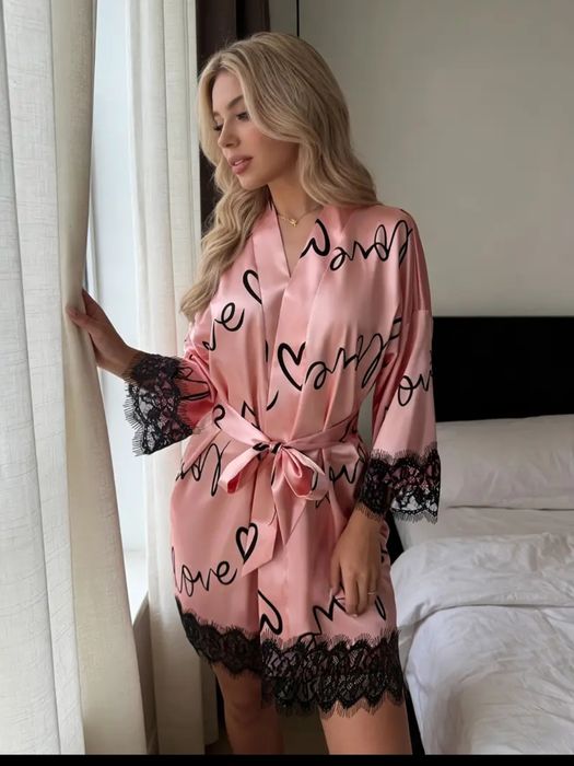 Халат сатенен. .