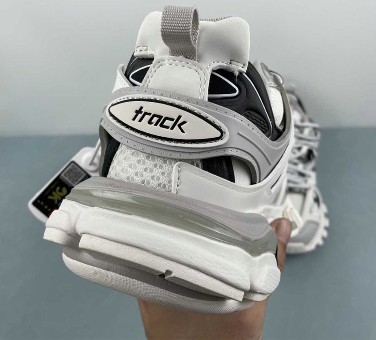 Balenciaga track