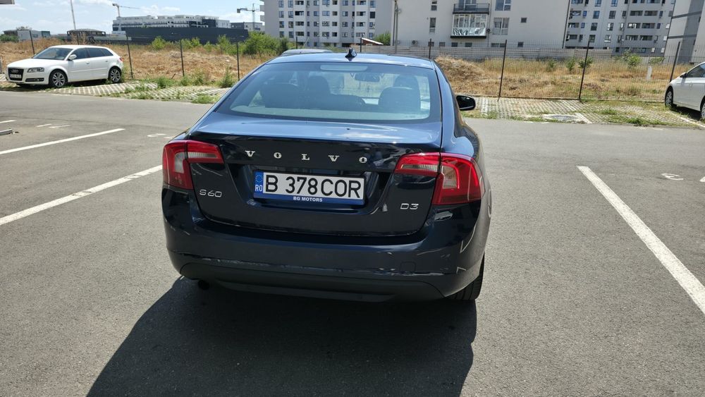 Volvo S60, an 2014, D3, 2.0, 190cp, motor în 5cilindri