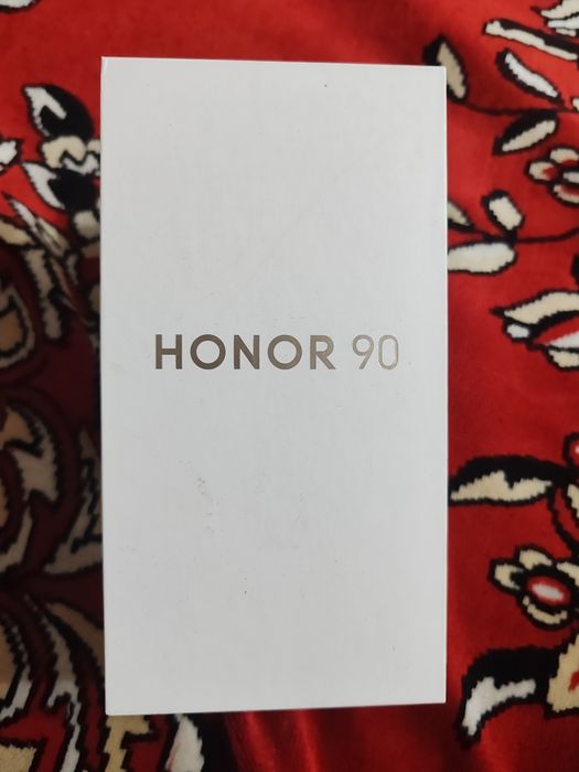 Продам телефон HONOR 90