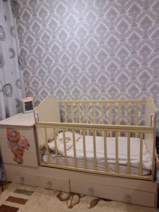 Продам кроватку.