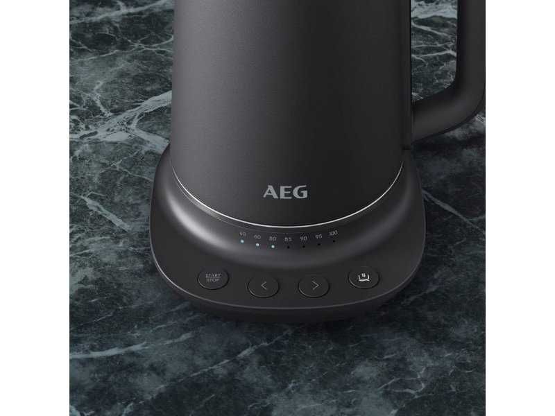 Електрическа Кана за Вода AEG K7-1-6BP - 2400W, 1.7л, Сива