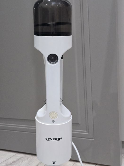 Продам пароочиститель Severin