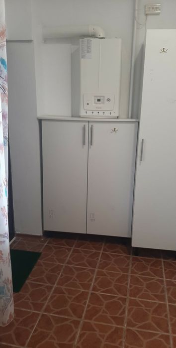 Apartment cu două camere de inchiriat