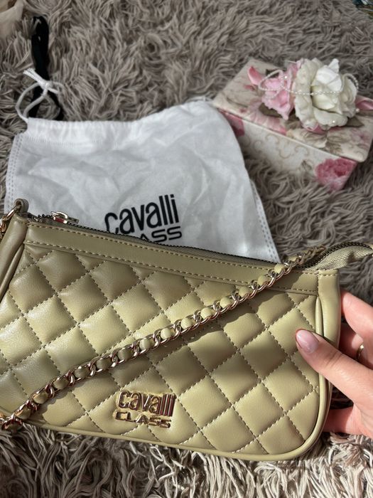 Cavali Class - Маслилено Зелена Чантичка