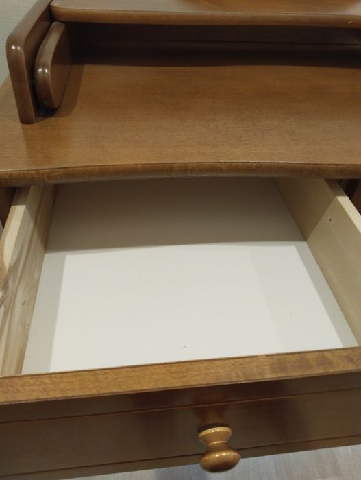 Комод деревянный