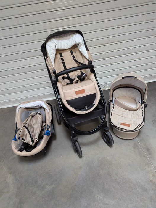 Бебешка количка Uberchild/Infababy ICON 3 в 1 (+ ЕКСТРИ)