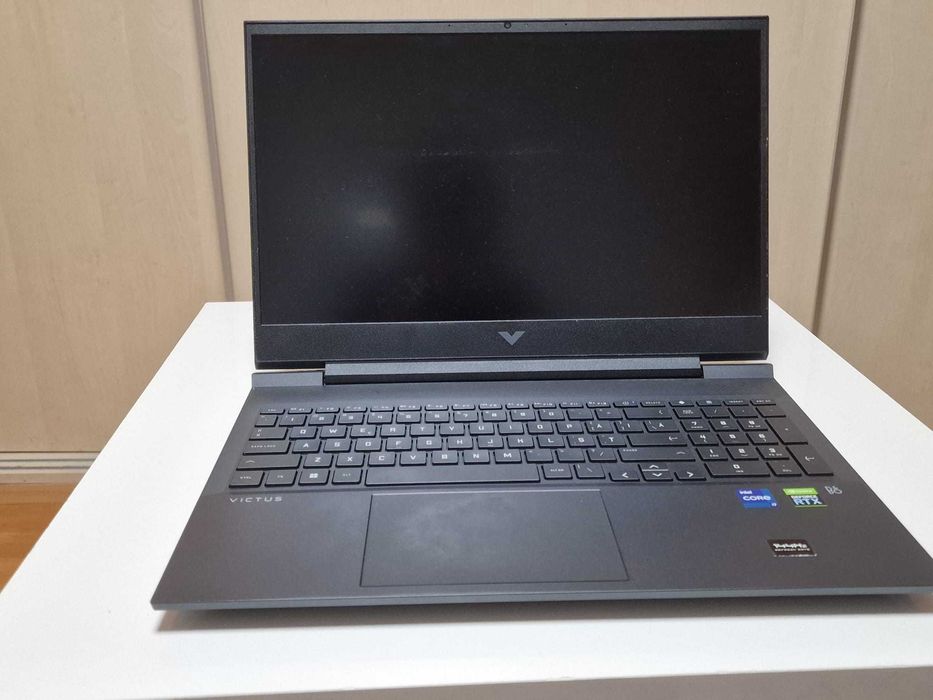Laptop gaming HP Victus 16 i7-12700h 16GB RTX 3050 TI