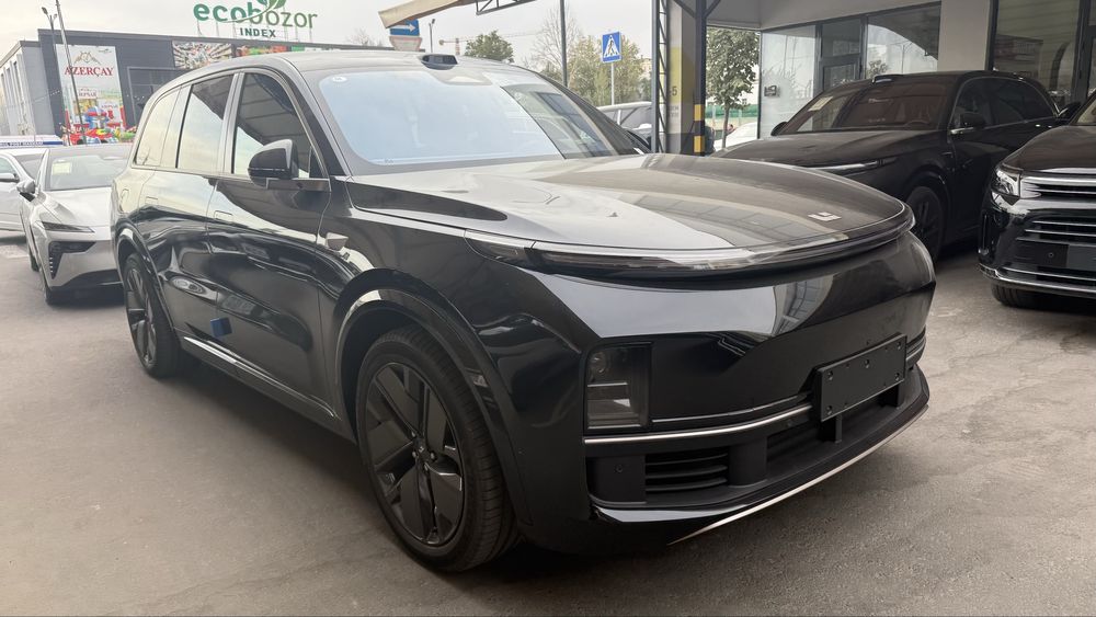 Li9 Ultra Restayling 2025 yil nomer olingan