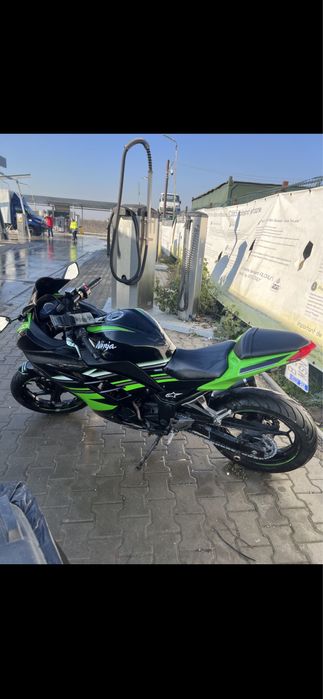 Kawasaki Ninja 300 ABS