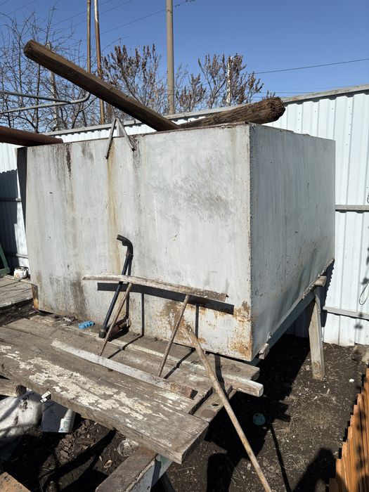 Продам ёмкость для воды для сада огорода