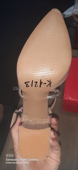 Продам женскую обувь!