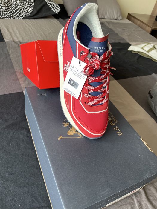 Diesel бели, marc O'polo червени