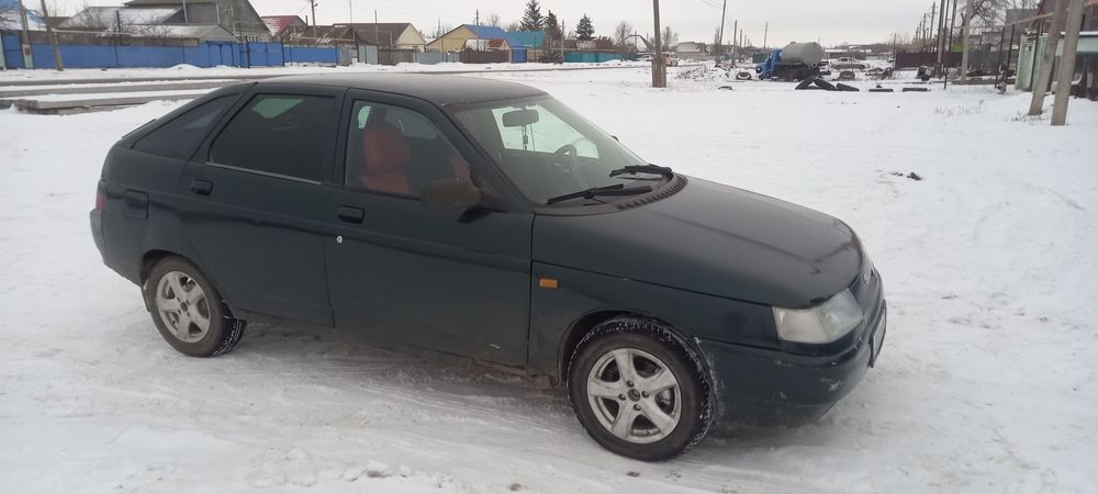 Продам машину ваз2112