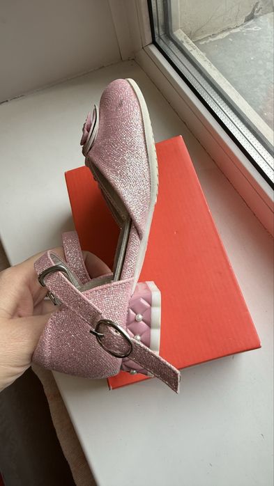 Туфли для девочки