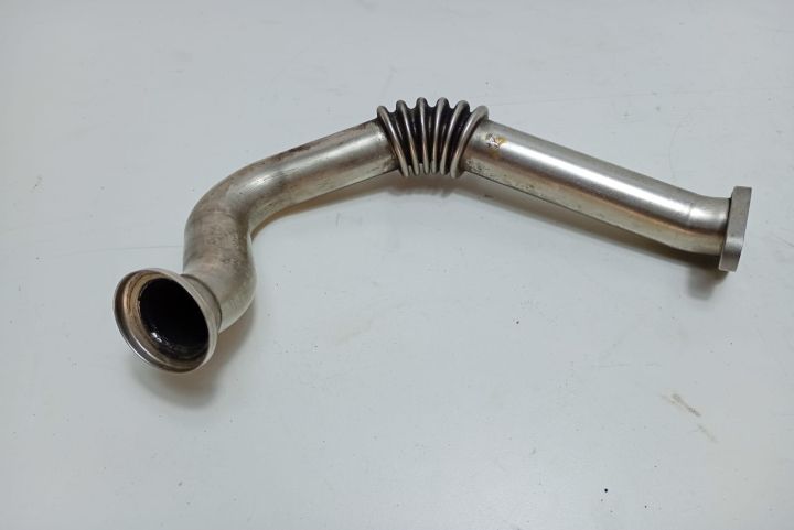 Conducta EGR 03L131521B Volkswagen VW Passat B6