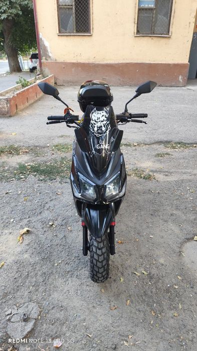 Продам скутер почти новый