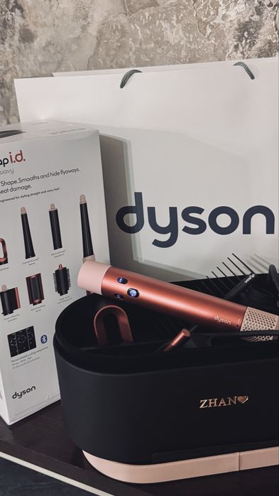 Dyson Airwrap i.d. Straight + Wavy