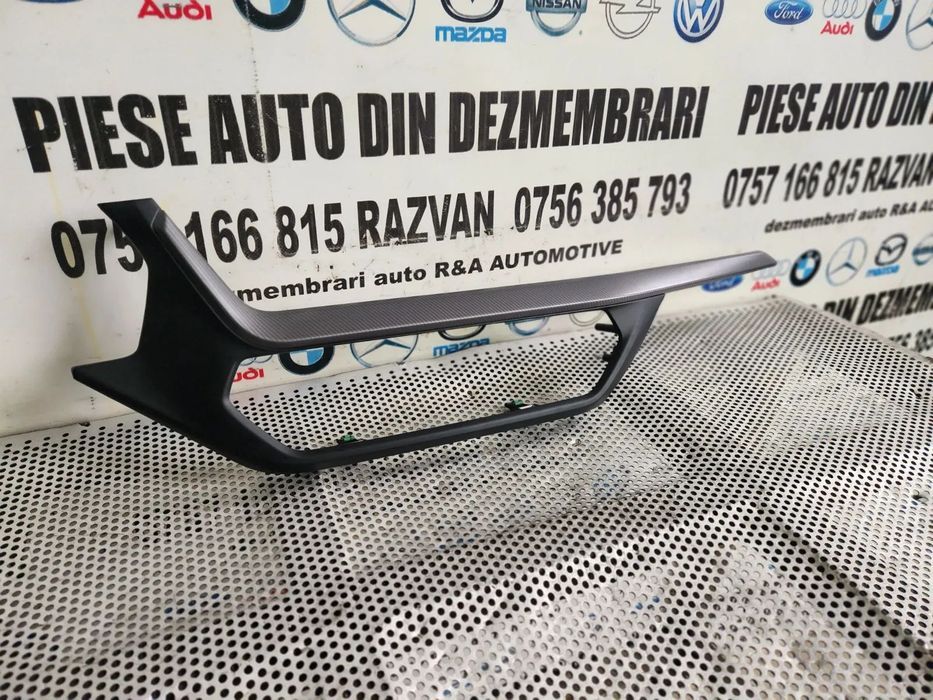 Ornament Trim Bord Bmw Seria 1 F40 F41 Seria 2 F44 F45 F46 Volan Stanga Dezmembrez Bmw F40 M Paket