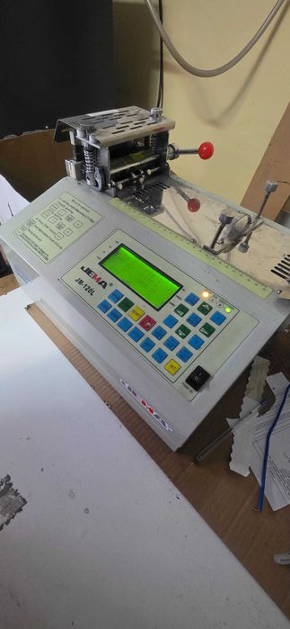 Промишлени шевни машини , гладачни маси и битово оборудване