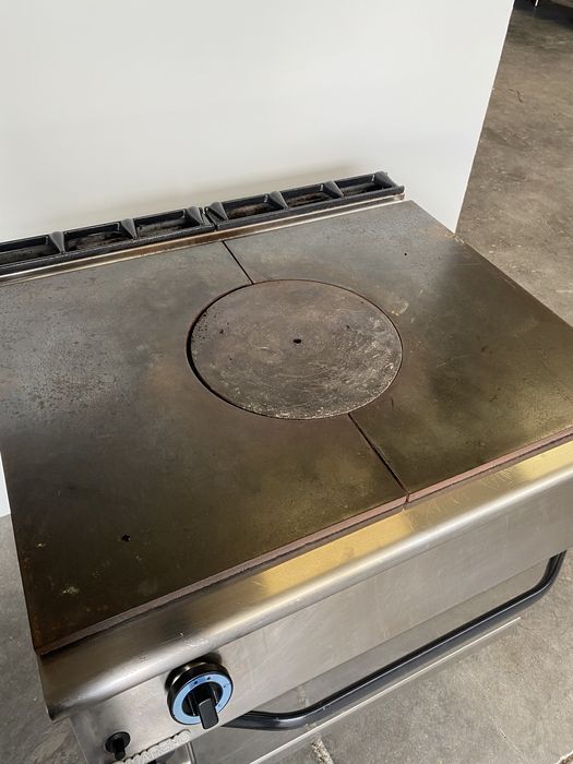 Cuptor cu plita pe gaz din inox