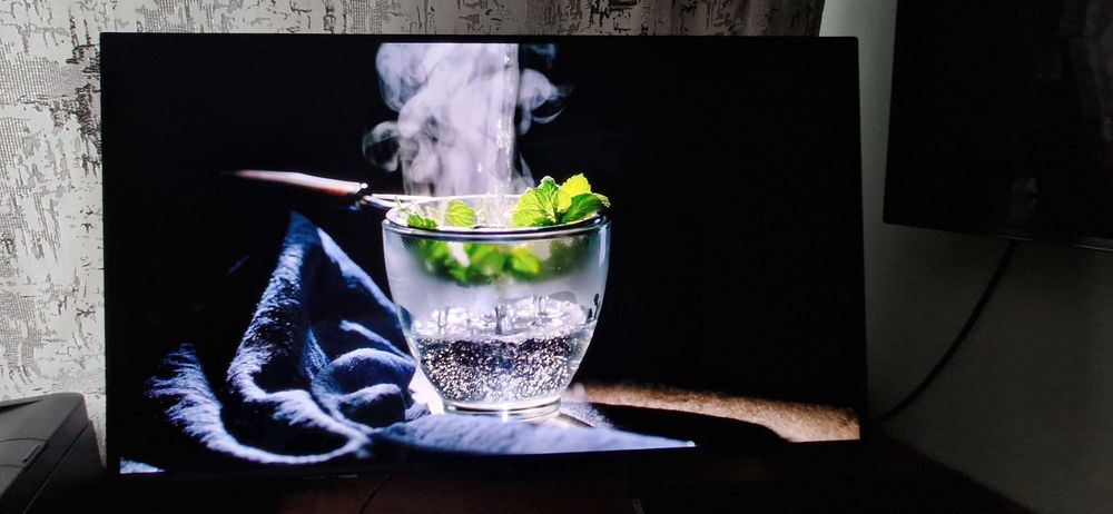 Monitor 4K OLED ASUS ROG Swift PG32UCDM 240Hz cu factura si garantie