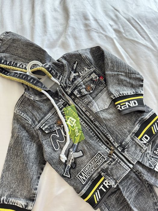 Костюм джинсовый детсий 2-3 года размер