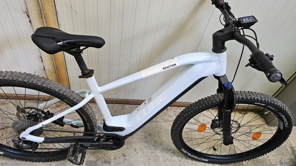 29" cube reaction  ebike