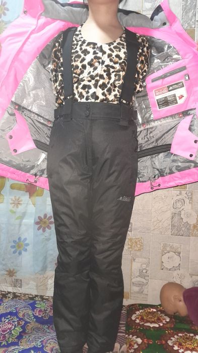 Зимний женский куртка конбинозоном