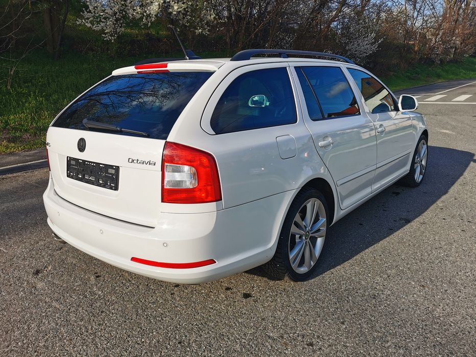 SKODA Octavia 2012 — imagine 5