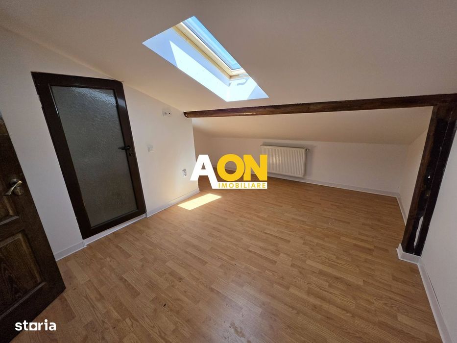 Apartament 5 camere, renovat, 68 mp utili + mansarda 52 mp,  Cetate