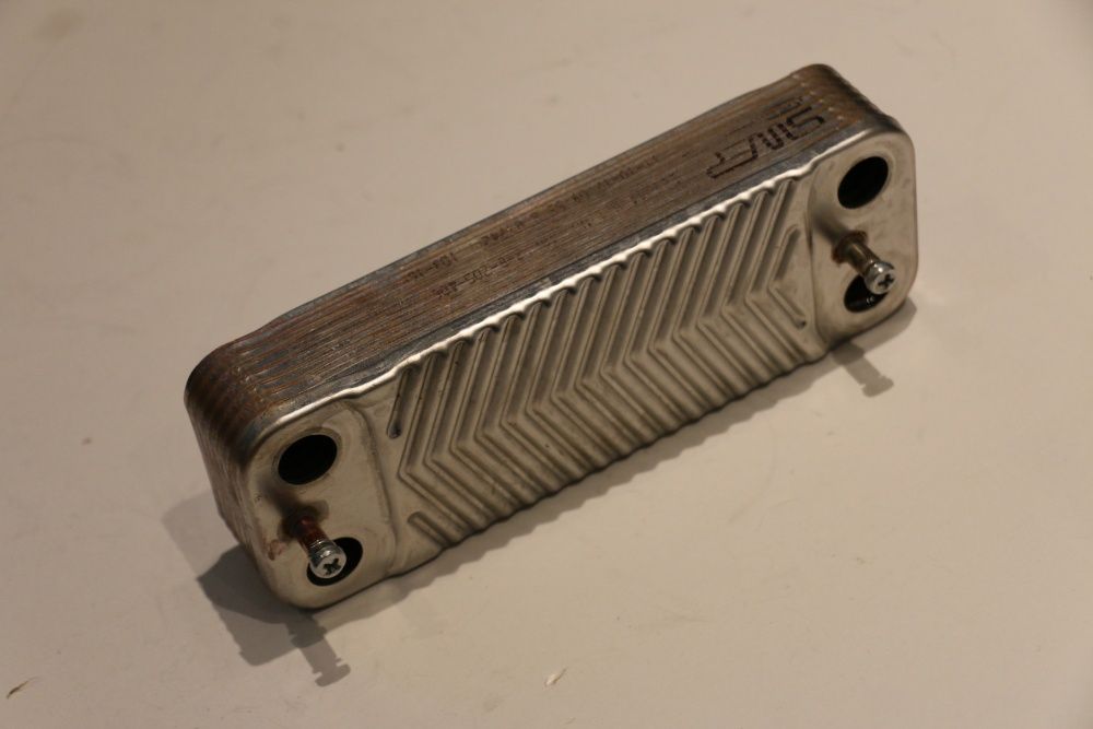 Schimbator in placi centrala termica Bosch ZW24-2 DH AE23 S5900