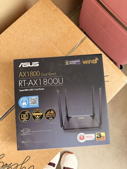Wi-Fi роутер ASUS RT-AX1800U